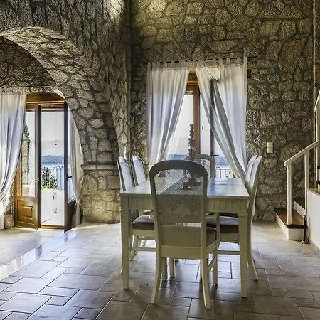 Apartment Galini Nikiana